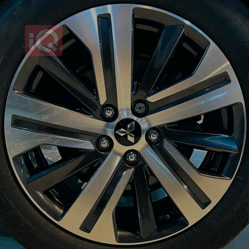 میتسوبیشی ئاوتلاندەر